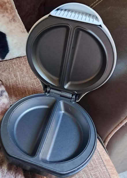 Photo of free Omelette Pan, Blender, Poacher, Grille (Barkerend BD3) #2