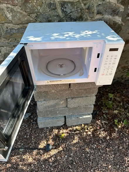 Photo of free Microwave oven (Burrington EX37) #1