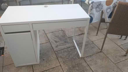 Photo of free Ikea desk (Dublin 3) #2