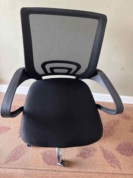 Photo of free Lightweight office chair (Risinghurst OX3) #1