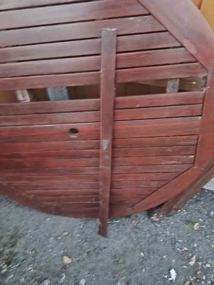 Photo of free Damaged garden table (Twerton BA2) #3