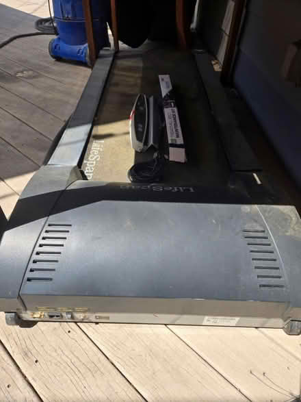 Photo of free Walking pad (Lawrence expwy & Lakehaven) #2
