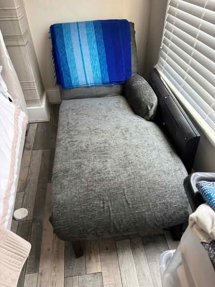 Photo of free Blue poufee lounger chair dog cage dog beds (Ravenscourt Park W6) #4