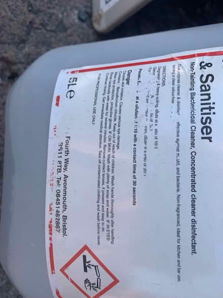 Photo of free santex sanitizer (Blagdon BS40) #1