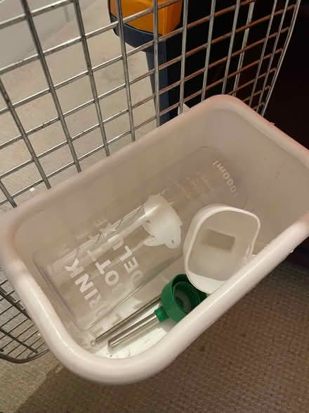Photo of free Large dog travel crate (Chelsea SW3) #2