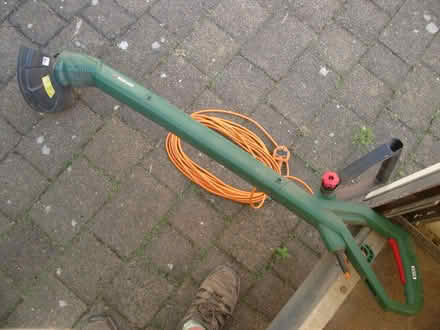Photo of free Strimmer (Flaxby HG5) #1