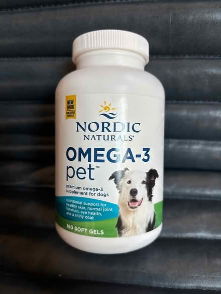 Photo of free Dog Supplements, Food, Diapers (Andersonville) #4