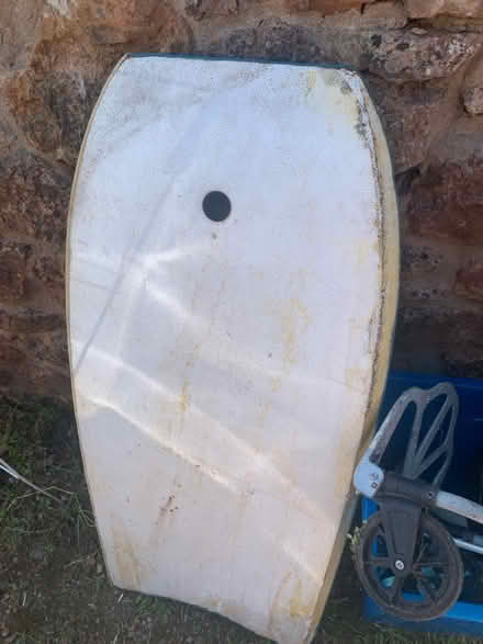 Photo of free body board missing under plastic (Blagdon BS40) #3