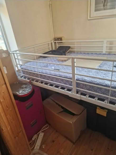 Photo of free Single bed frame - No mattress (Luton LU2) #4