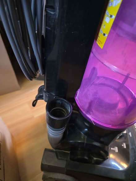 Photo of free Hoover vacuum (missing hose) (Mottingham SE9) #4