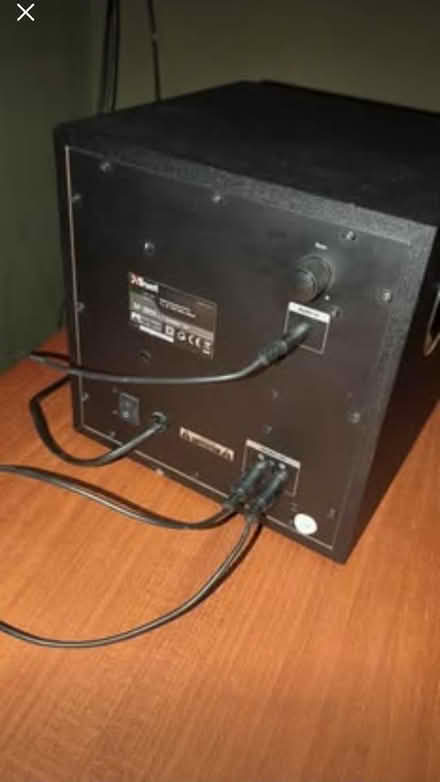 Photo of free Trust SP-3850 2.1 Speaker Set (Walkley, S6) #4