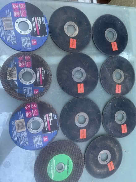 Photo of free Cutting discs for angle grinder (Waterlooville PO7) #1
