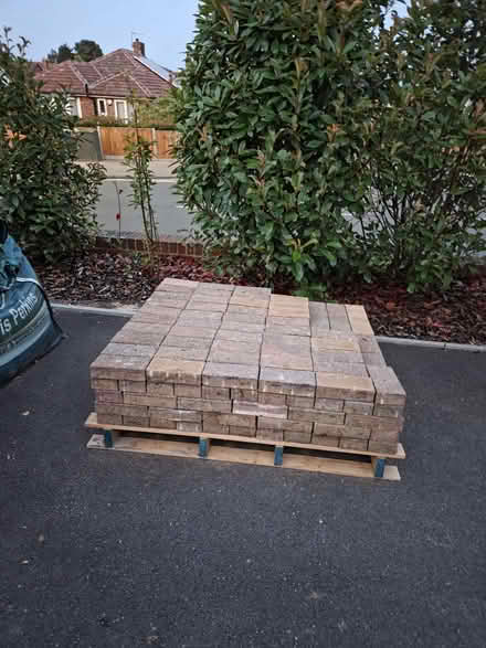 Photo of free Red Block Paving for Large Patio (North Tonbridge TN10) #1