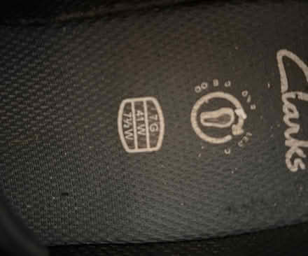 Photo of free girls school shoes x 2 (BA2 5) #2