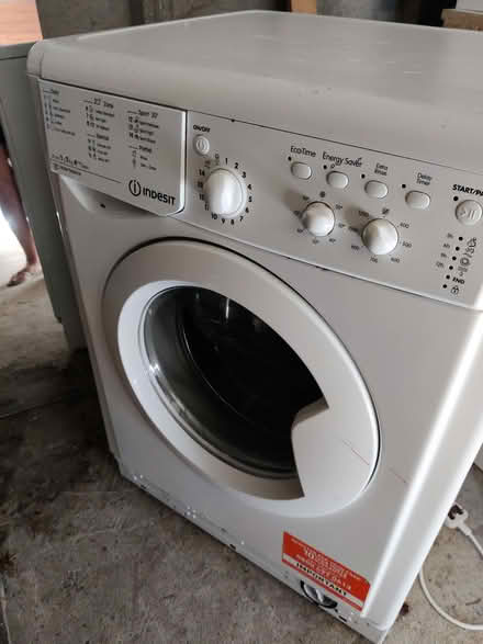 Photo of free Indesit Washing Machine (St Margarets TW1) #1