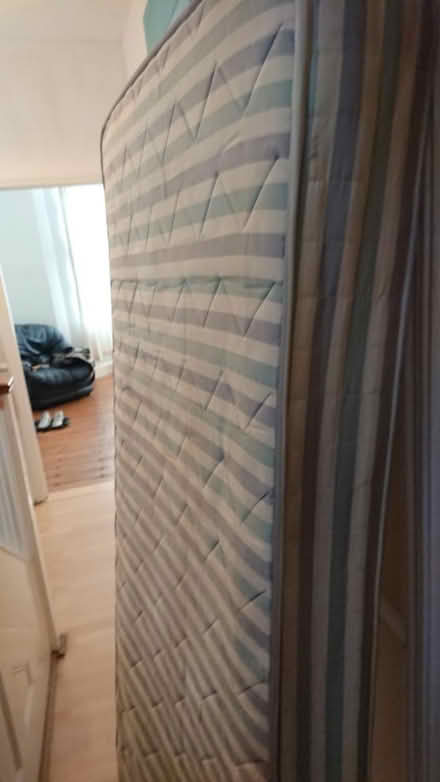 Photo of free Single mattress old, firm but comfy (Thanet CT11) #1