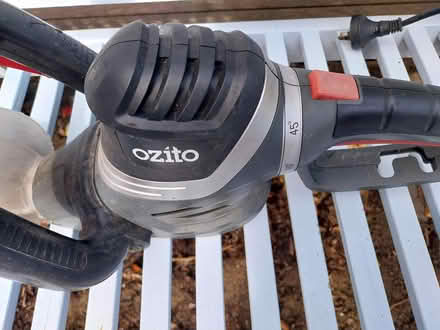 Photo of free Ozito Hedge Trimmer HTER-600 (Clovelly, NSW, 2031) #2