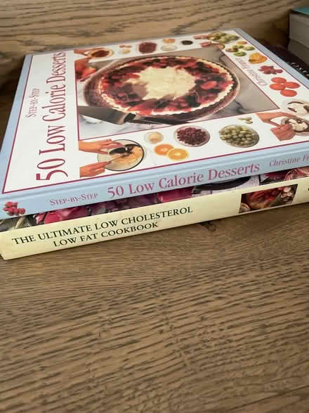 Photo of free Low Calorie cook books (St Albans AL3) #1