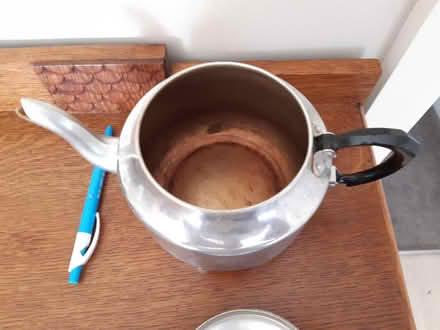 Photo of free 9 metal teapots (Woodseats S8) #3