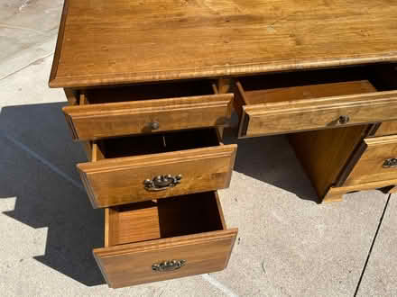Photo of free Desk (Farmington, MI) #2