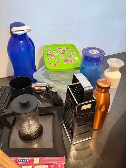 Photo of free A mix of household items (1018GD, Amsterdam) #2