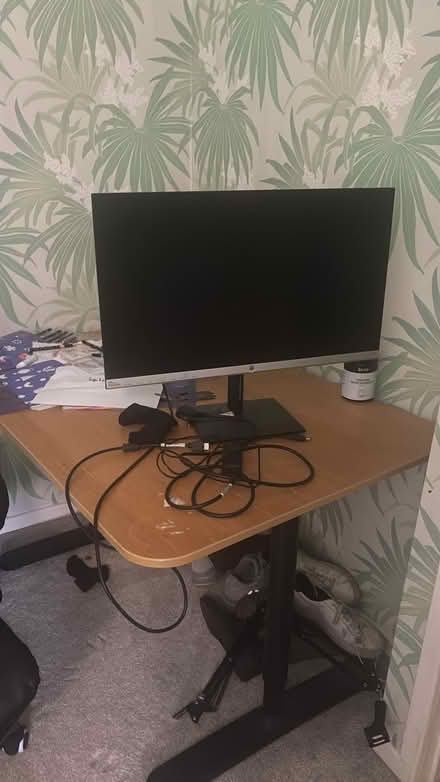 Photo of free Desk (Bolton BL1) #1