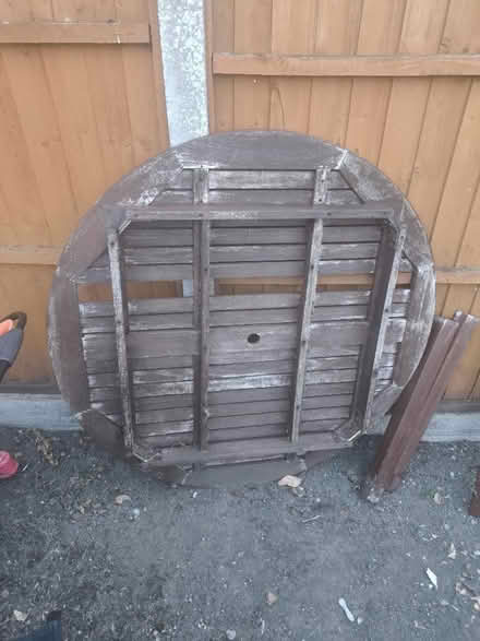 Photo of free Damaged garden table (Twerton BA2) #1