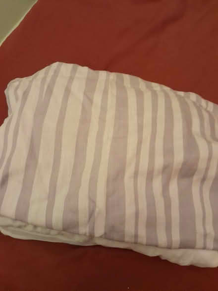 Photo of free 4 sets of single duvet covers all different (Wigmore HR6) #4