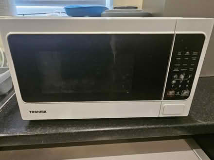 Photo of free Toshiba Microwave 800w 20L (Bestwood Village) #2