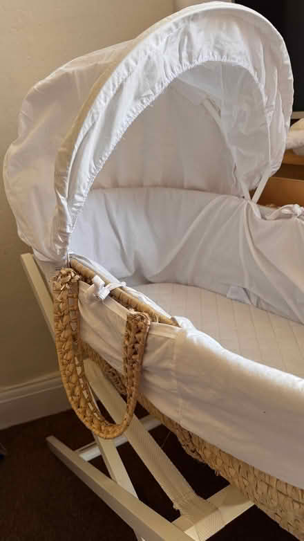 Photo of free Moses Basket (North Hinksey, Botley OX2) #3