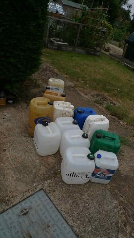 Photo of free plastic containers (hales) #1
