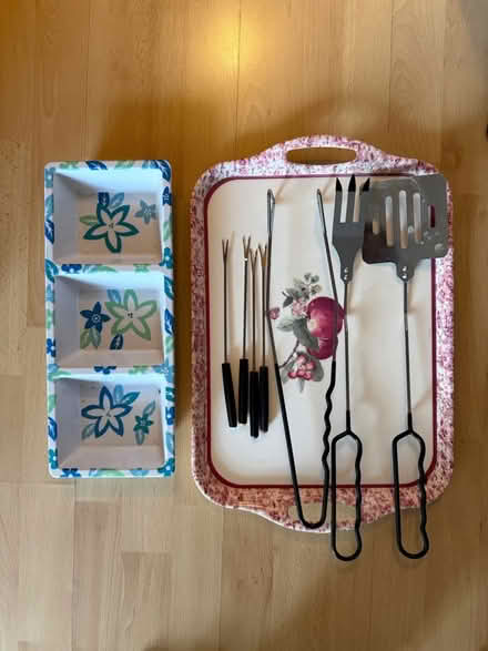 Photo of free Assorted kitchen items / crockery (N7) #3