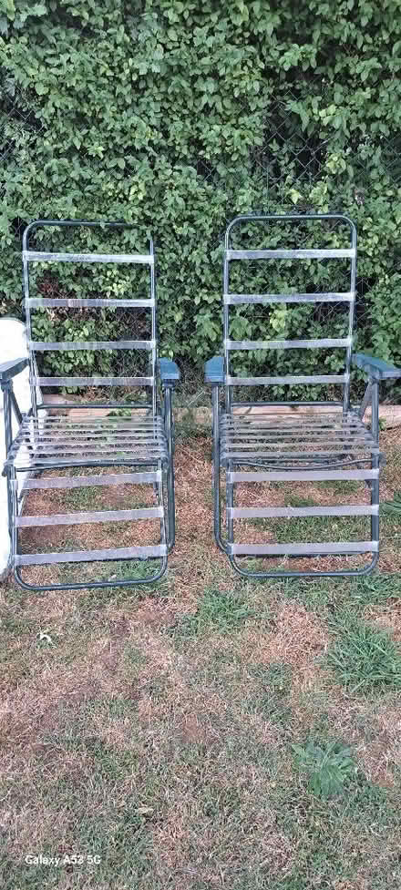 Photo of free Reclining sun lounger chairs x2 and cushion cover x1 (Wigginton OX15) #1