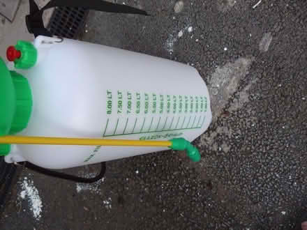 Photo of free 8 Litre hand operated pressure spray (Kempsey WR5) #2