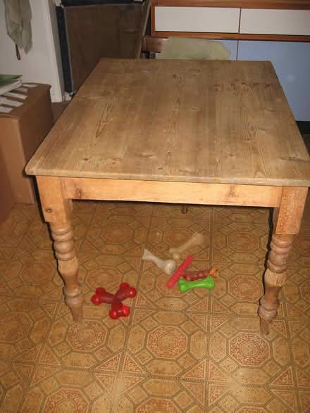 Photo of free Old pine kitchen table (SG4 7AG) #1