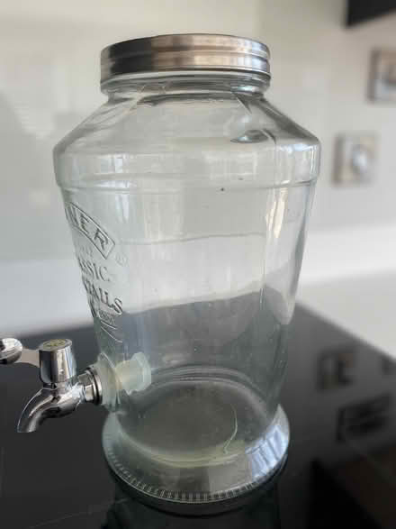 Photo of free Kilner glass cocktail dispenser (Hastings TN34) #2