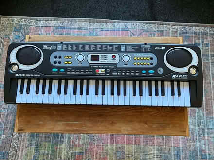 Photo of free Electric keyboard for child (Hollington TN38) #1