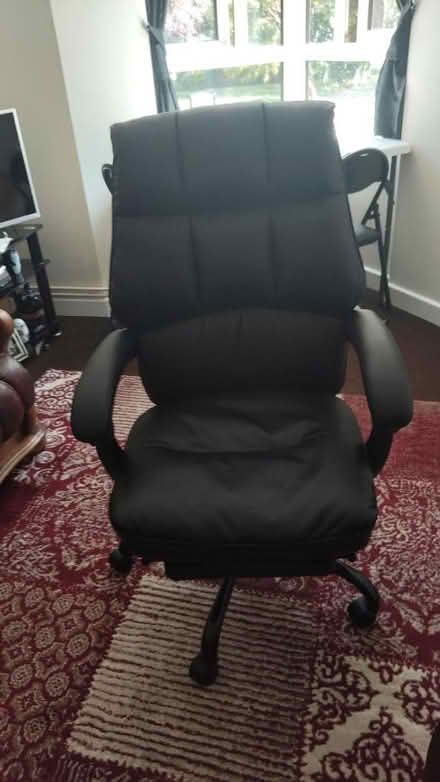 Photo of free Office chair (Egdbaston) #1