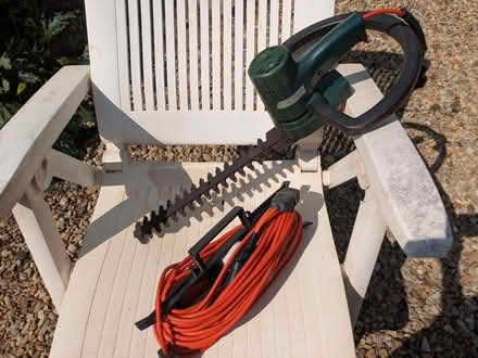 Photo of free bosch p80k hedge trimmer (Lavant PO18) #1