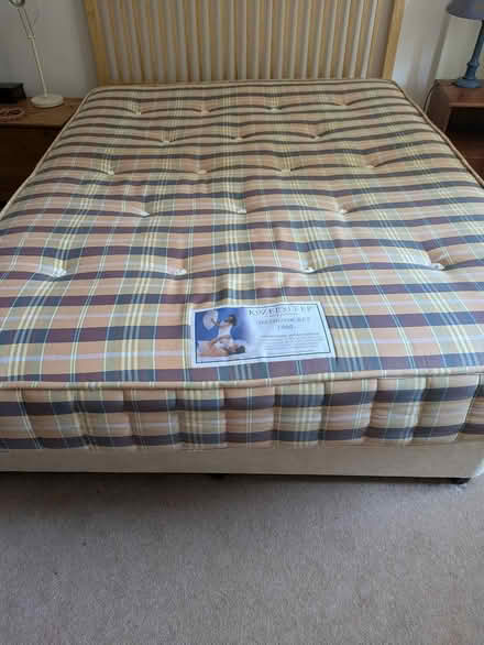 Photo of free King-size mattress (Edinburgh EH10) #1