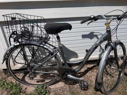 Photo of free Woman's Bicycle Trek T30 (Tivoli GL50) #1