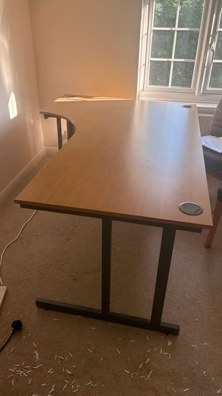 Photo of free Large office desk (RG45 6LZ) #2