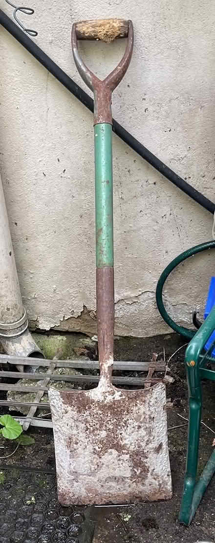 Photo of free Shovel woodwormy handle (Finsbury Park N4) #2