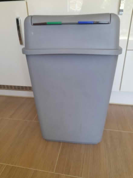 Photo of free Swing Lid Bin (Sapcote LE9) #2