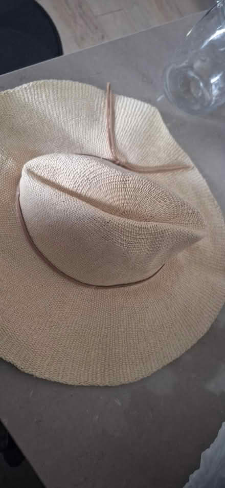 Photo of free Hat (TW8) #2