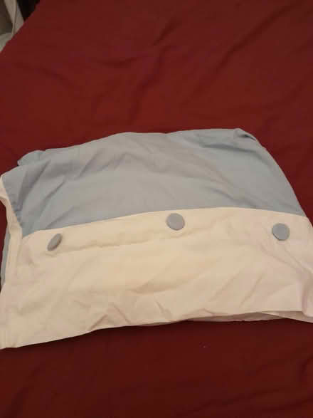 Photo of free 4 sets of single duvet covers all different (Wigmore HR6) #3