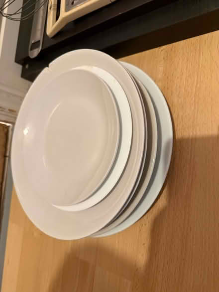 Photo of free Assorted kitchen items / crockery (N7) #4