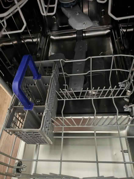 Photo of free Beko slimline dishwasher (HA8 7TA) #4