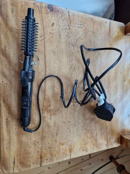 Photo of free Revlon curling tongs (Comely Bank EH4) #2