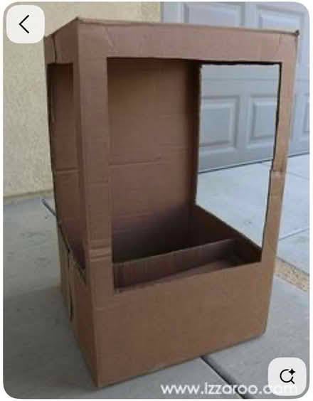 Photo of 2x large boxes for a fancy dress costume (Hoddesdon EN11) #1